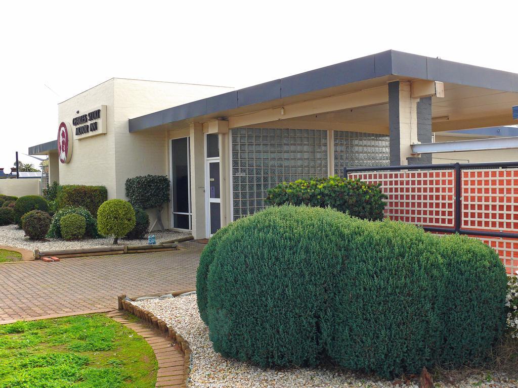 Charles Sturt Motor Inn West Wyalong Exterior foto