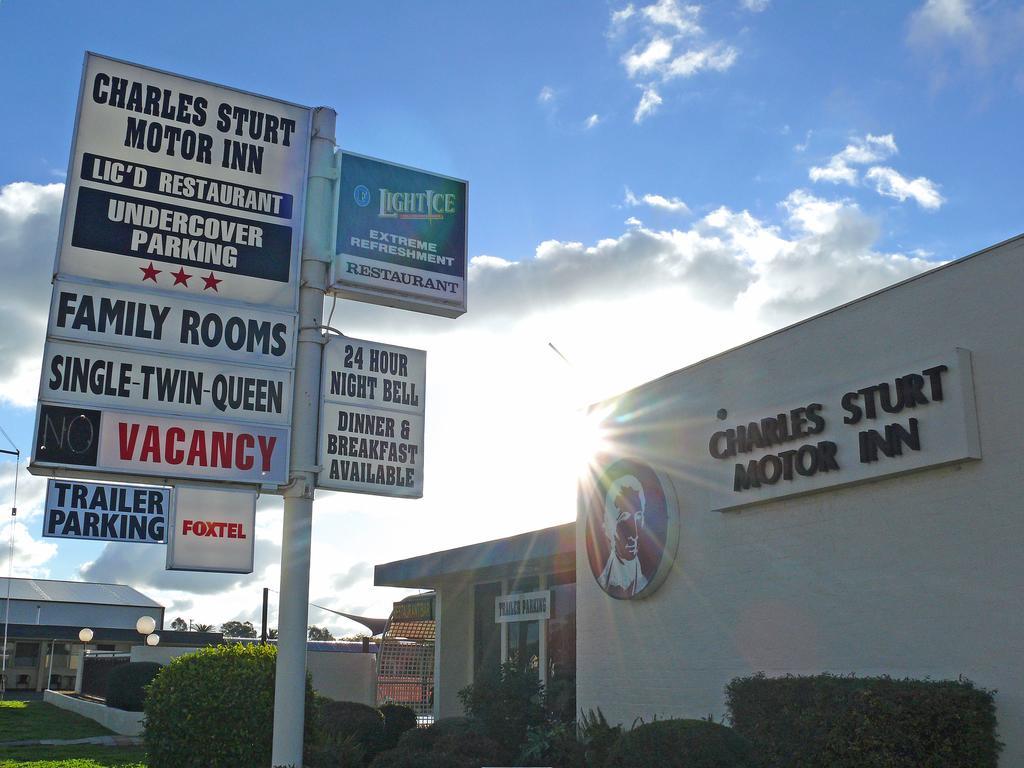 Charles Sturt Motor Inn West Wyalong Exterior foto
