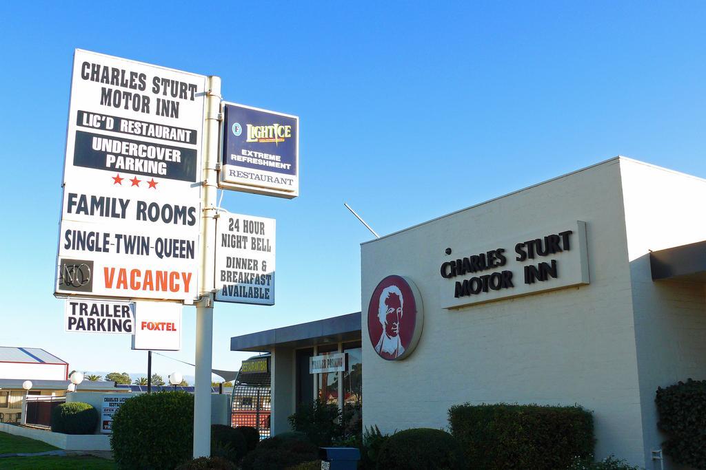 Charles Sturt Motor Inn West Wyalong Exterior foto